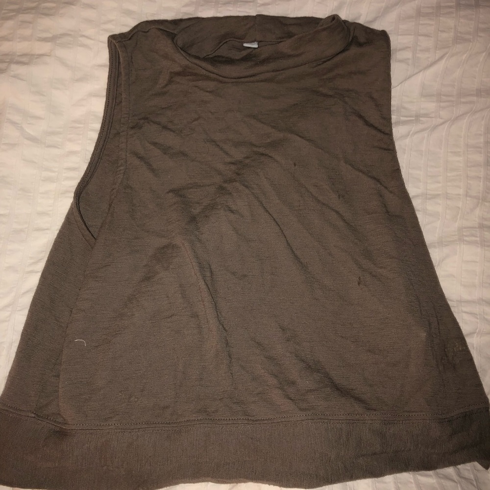 Australian brand Kookaï high neck crop